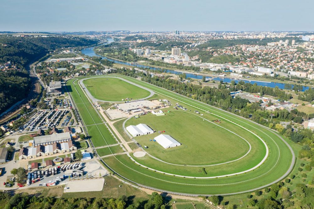 Parking at Chuchle Arena